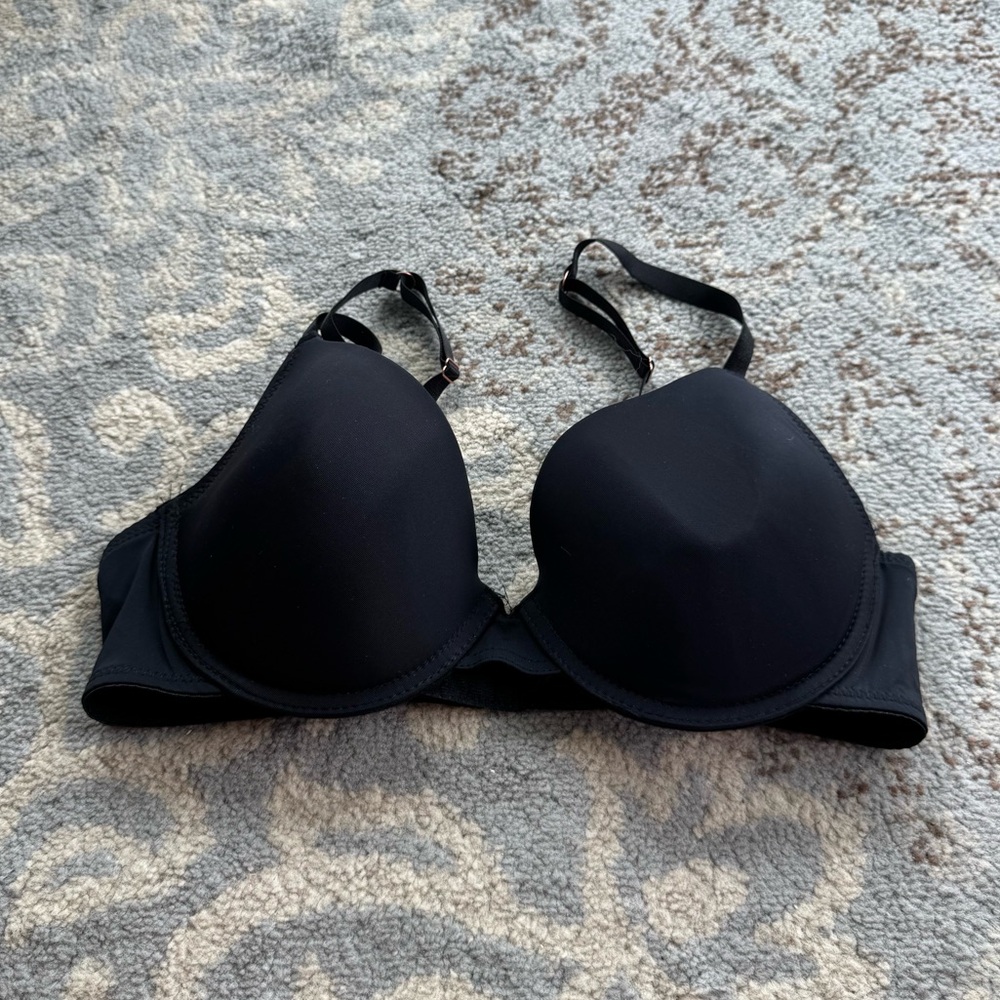 Danskin Intimates Underwire Bra Black 38c